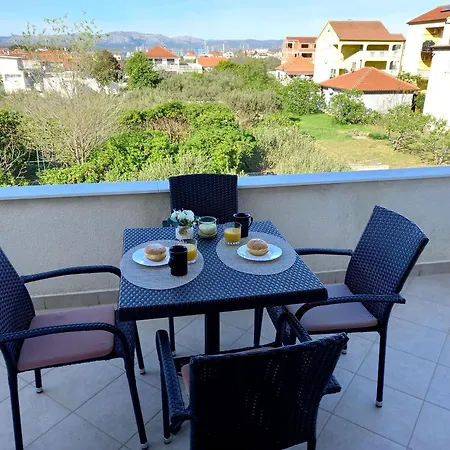 Tomislav Apartment