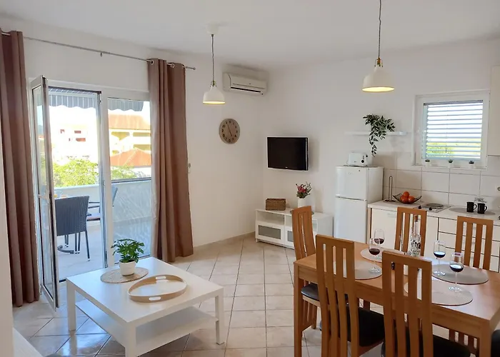 Tomislav Apartman Murter